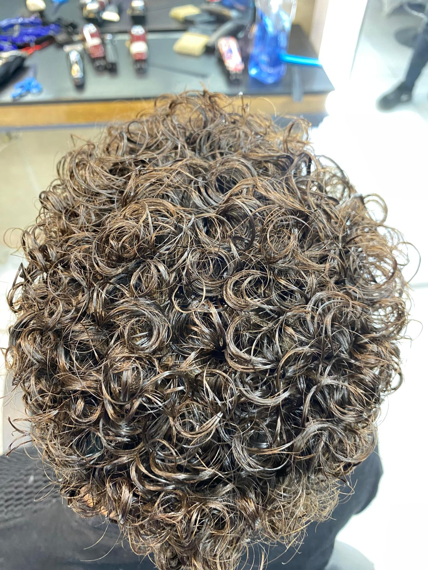 عکس مرکز فر تخصصی مو جواد میرخانی