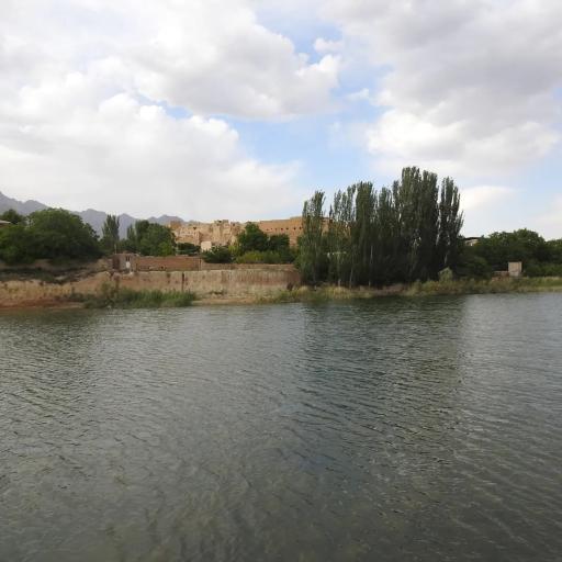 عکس دریاچه طرق رود