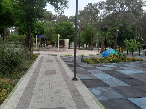 عکس بوستان جوان