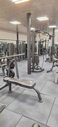 عکس باشگاه بدنسازی بابک 