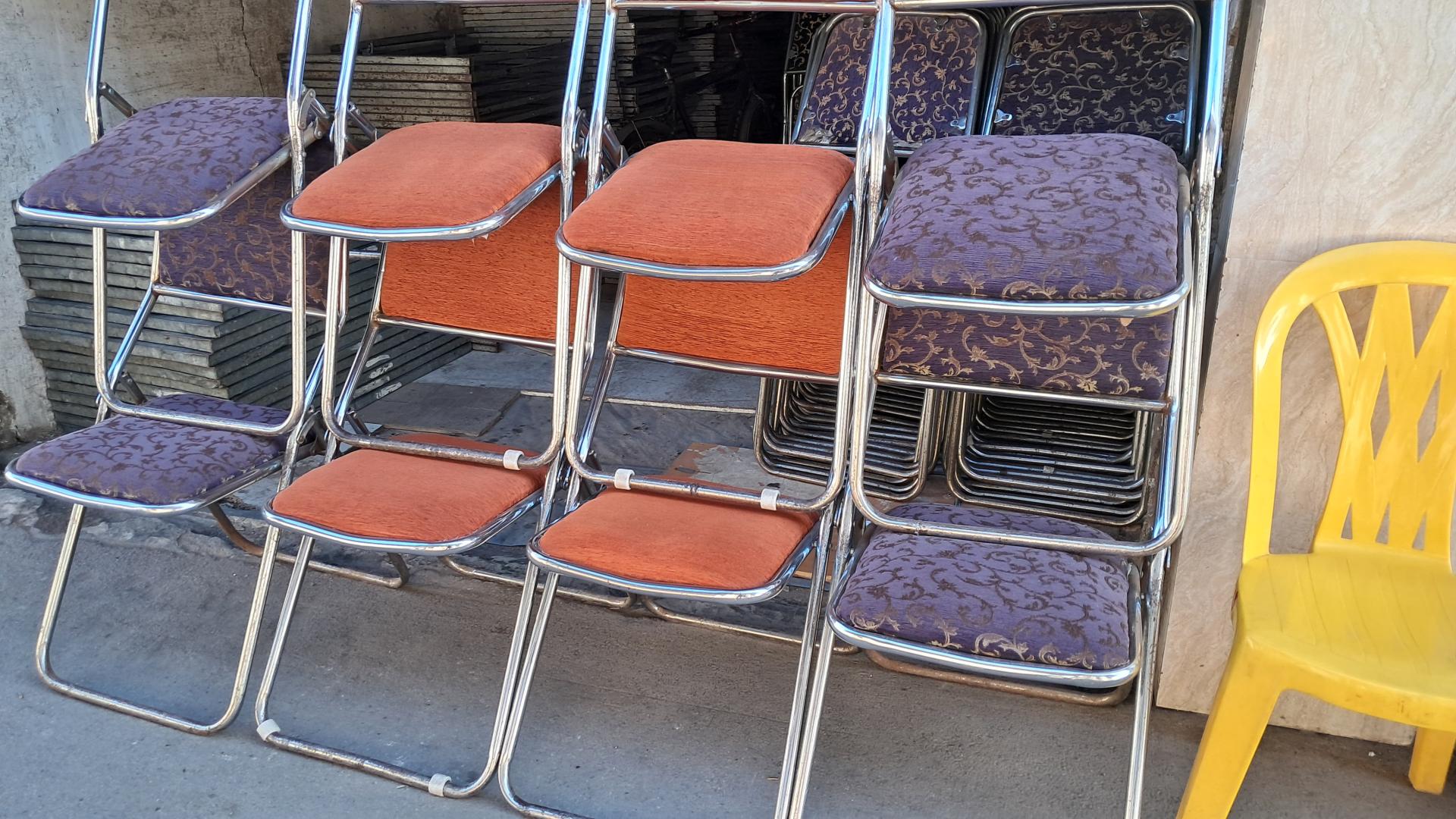 عکس کرایه میز و صندلی آهی