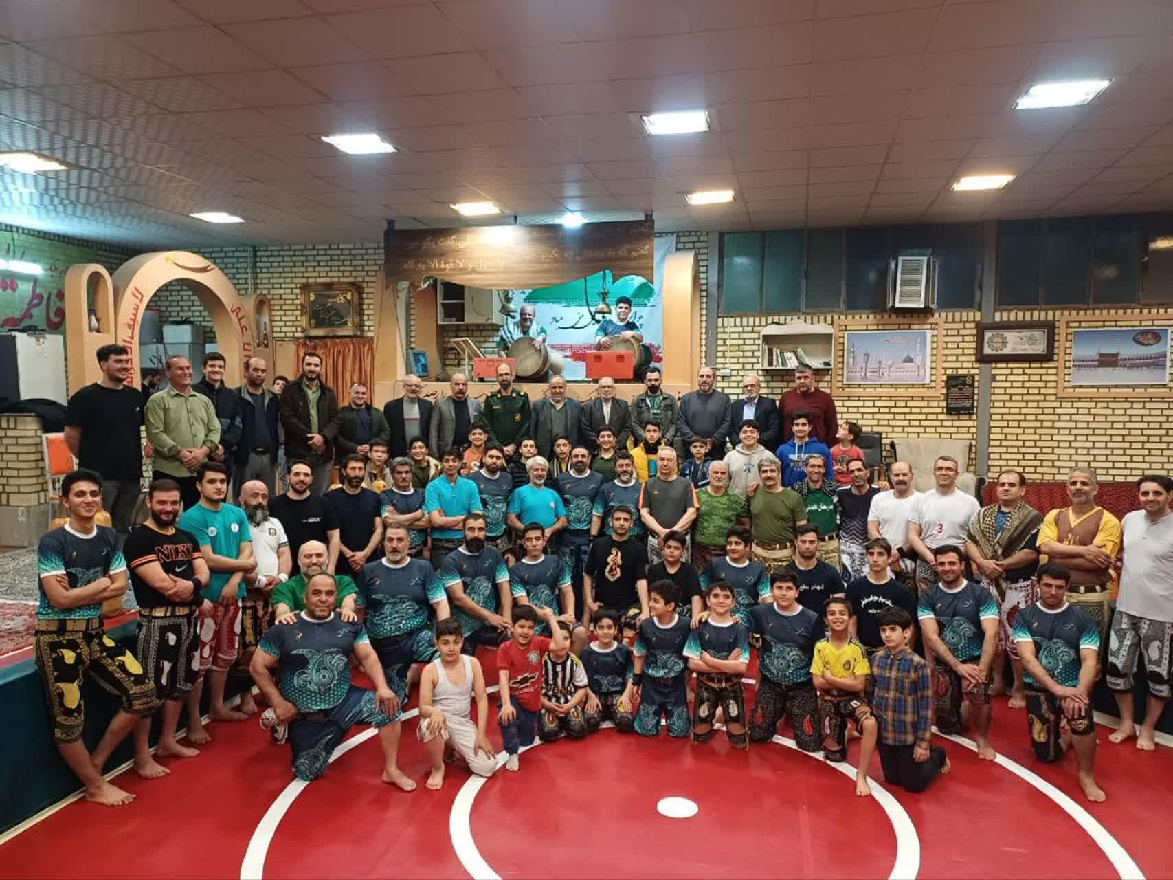 عکس زورخانه پهلوانی پوریای ولی 