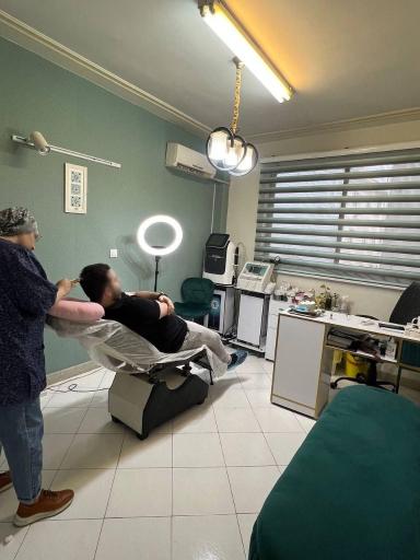 عکس مطب پوست مو لیرز دکتر آقاجانی