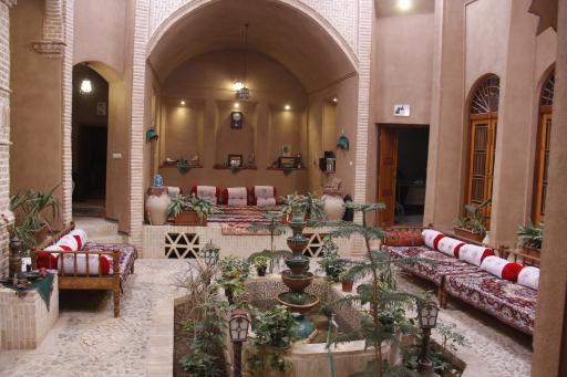 عکس اقامتگاه بومگردی ناردونه