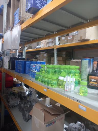 عکس تعمیرگاه و لوازم یدکی شمس اله