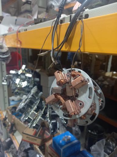 عکس تعمیرگاه و لوازم یدکی شمس اله