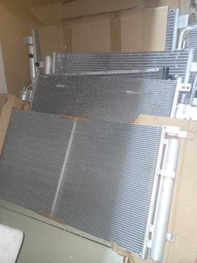 عکس تعمیرگاه و لوازم یدکی شمس اله