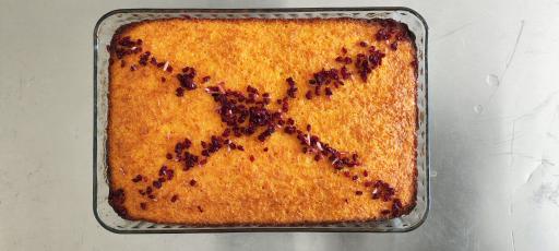 عکس تهیه غذای هلیا