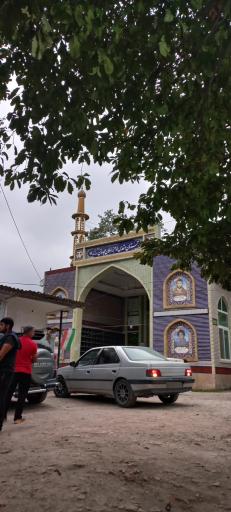 عکس امامزاده 18 تن