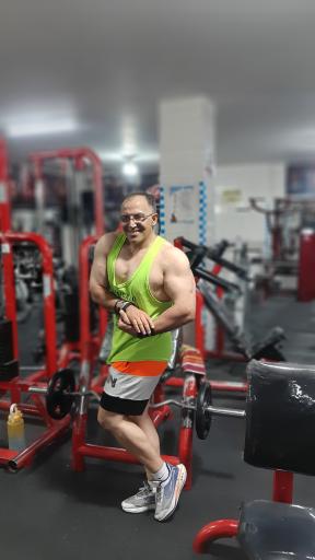 عکس باشگاه بدنسازی امپراطور