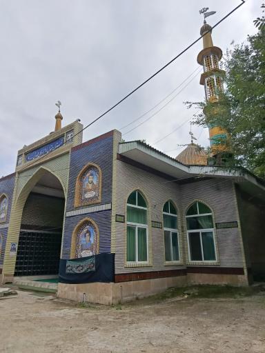 امامزاده 18 تن