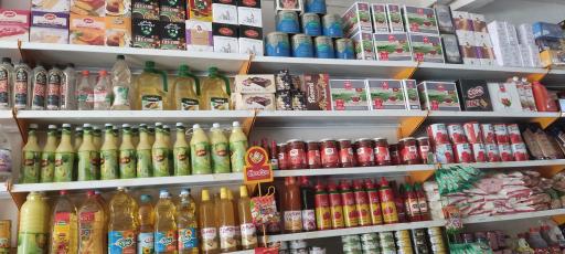 عکس دیکن مواد غذایی و خرما عرشیان