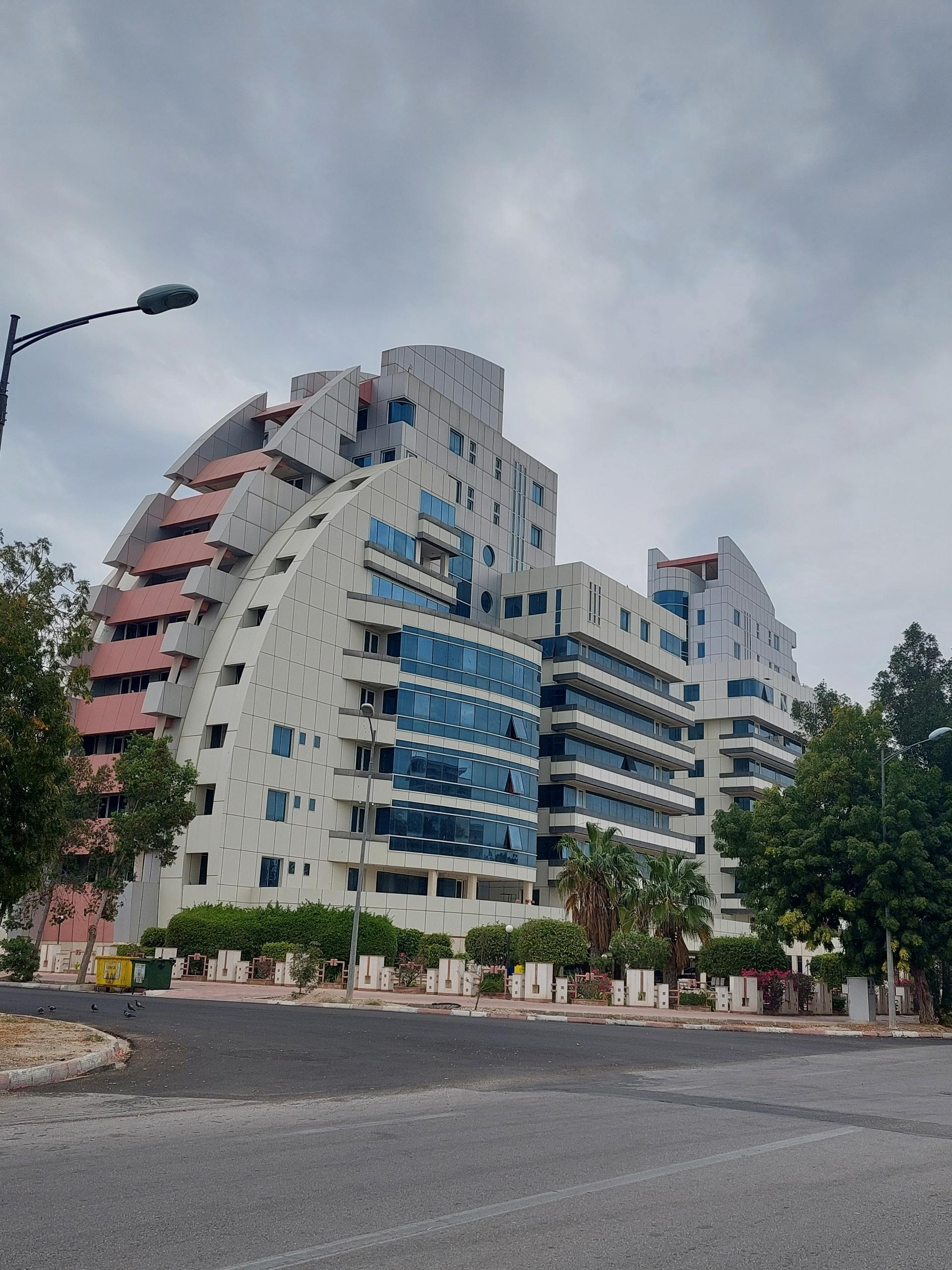 عکس مجتمع مسکونی سارا 