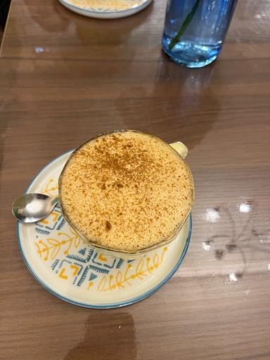 عکس کافه صبحانه تی دلنشین 