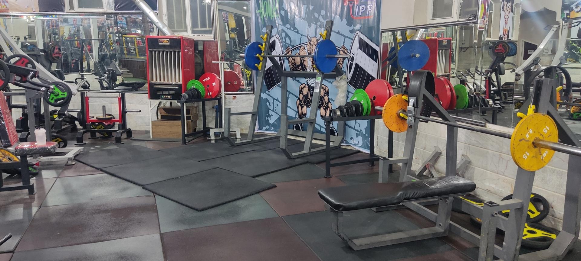 عکس باشگاه بدنسازی امید