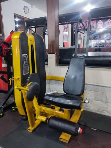 عکس باشگاه بدنسازی امید