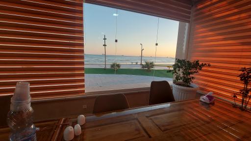 عکس رستوران نجیرم