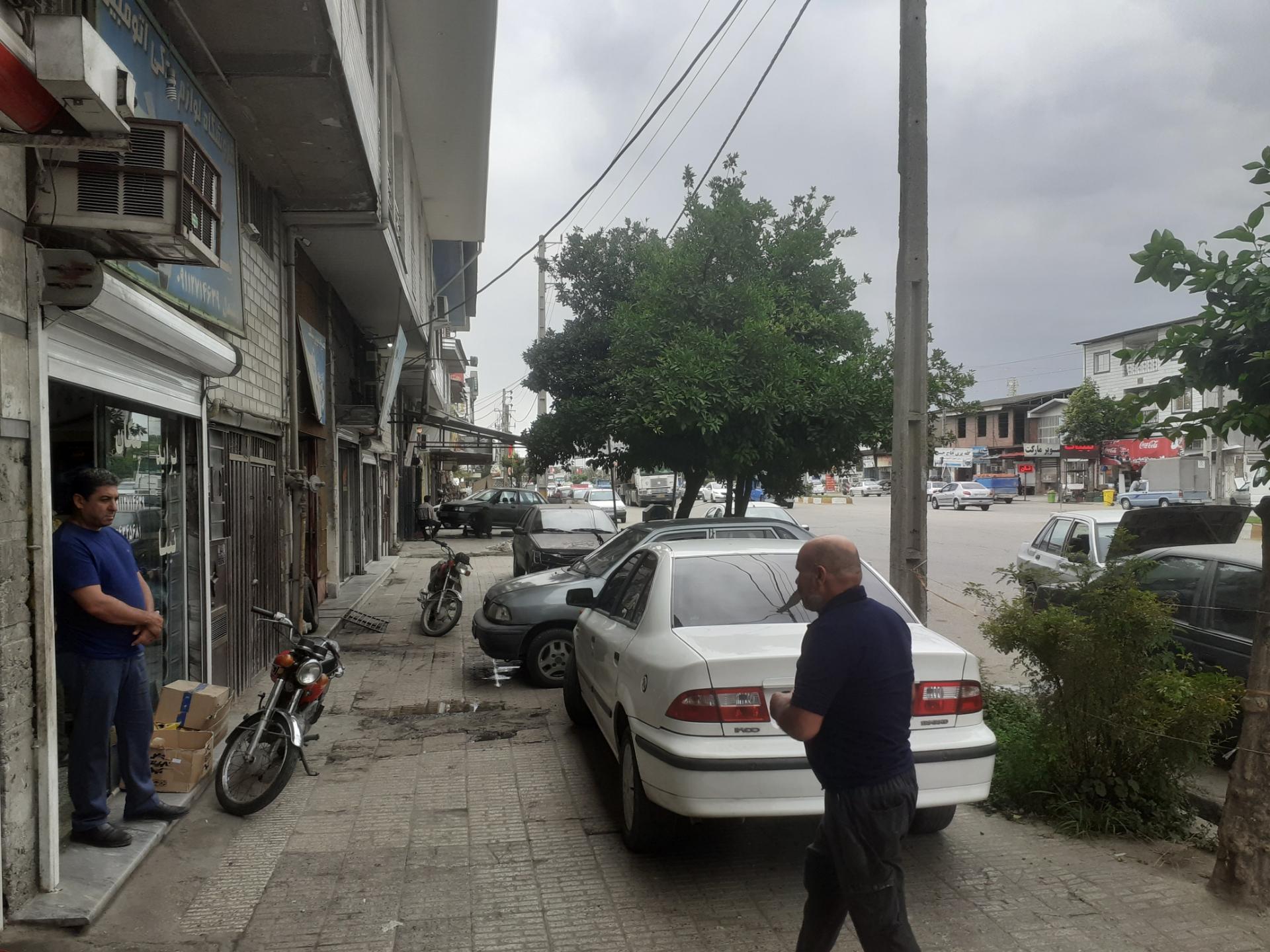 عکس فروشگاه لوازم یدکی روشندل