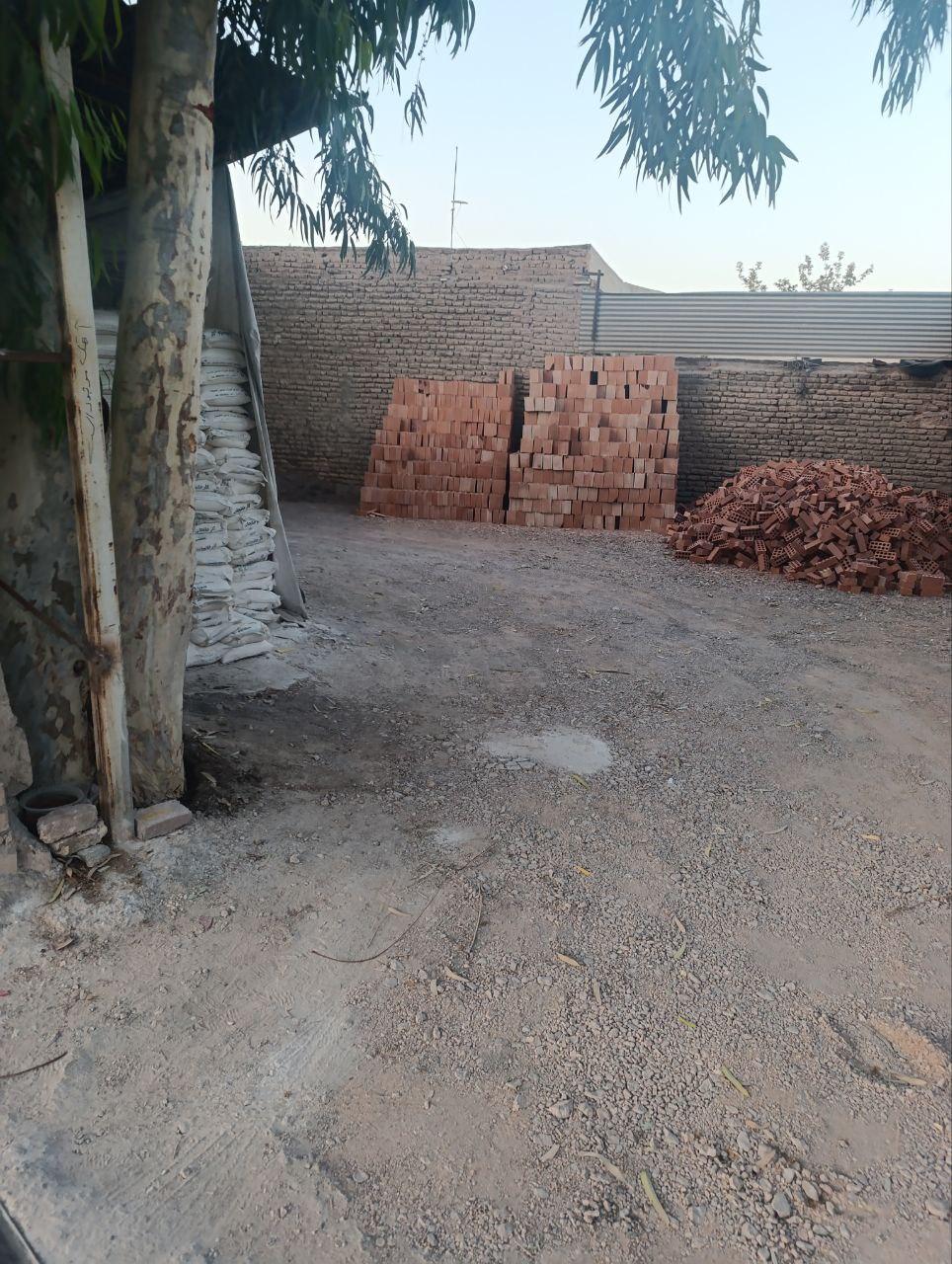 عکس مصالح ساختمانی کویر 