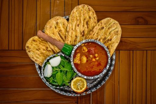 عکس غذای خانگی ته چین مه چین