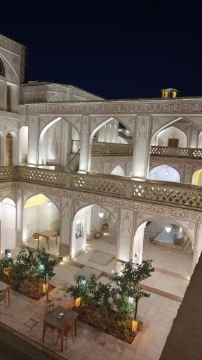 عکس بوتیک هتل عمارت آقا حسینی