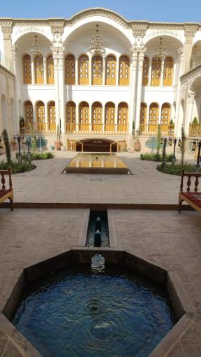 عکس بوتیک هتل عمارت آقا حسینی