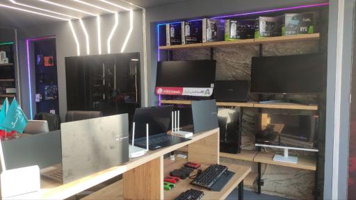 عکس مرکز پخش لپ تاپ و کامپیوتر آرکادیجی