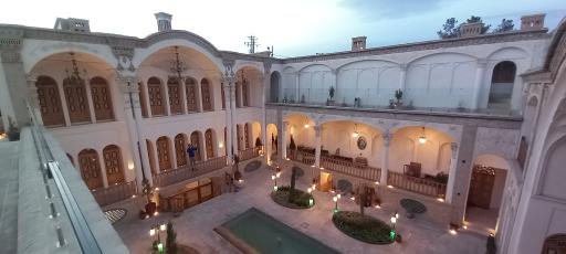 عکس بوتیک هتل عمارت آقا حسینی