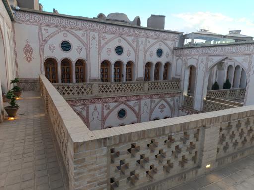 عکس بوتیک هتل عمارت آقا حسینی
