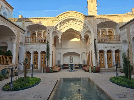 عکس بوتیک هتل عمارت آقا حسینی
