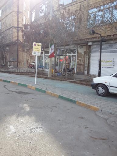 عکس  تقاطع سرافرازان