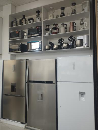 عکس فروشگاه لوازم خانگی قاسم زاده