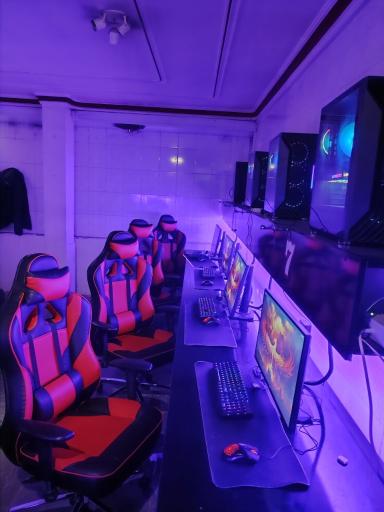 عکس گیم نت ققنوس