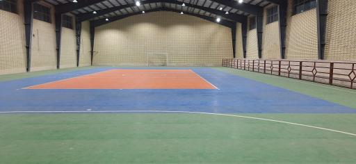 عکس سالن ورزشی فجر انقلاب