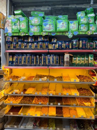 عکس هایپرمارکت آریایی شعبه ۲