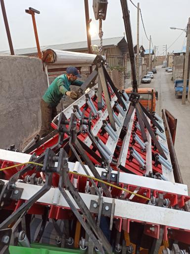 عکس ادوات کشاورزی نظامی (استیل ادوات)