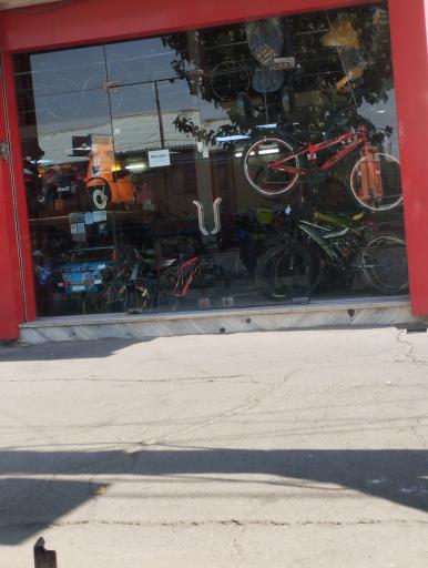 عکس فروشگاه سوپر دوچرخ