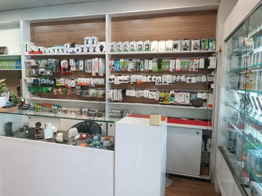 عکس فروشگاه موبایل حامیان