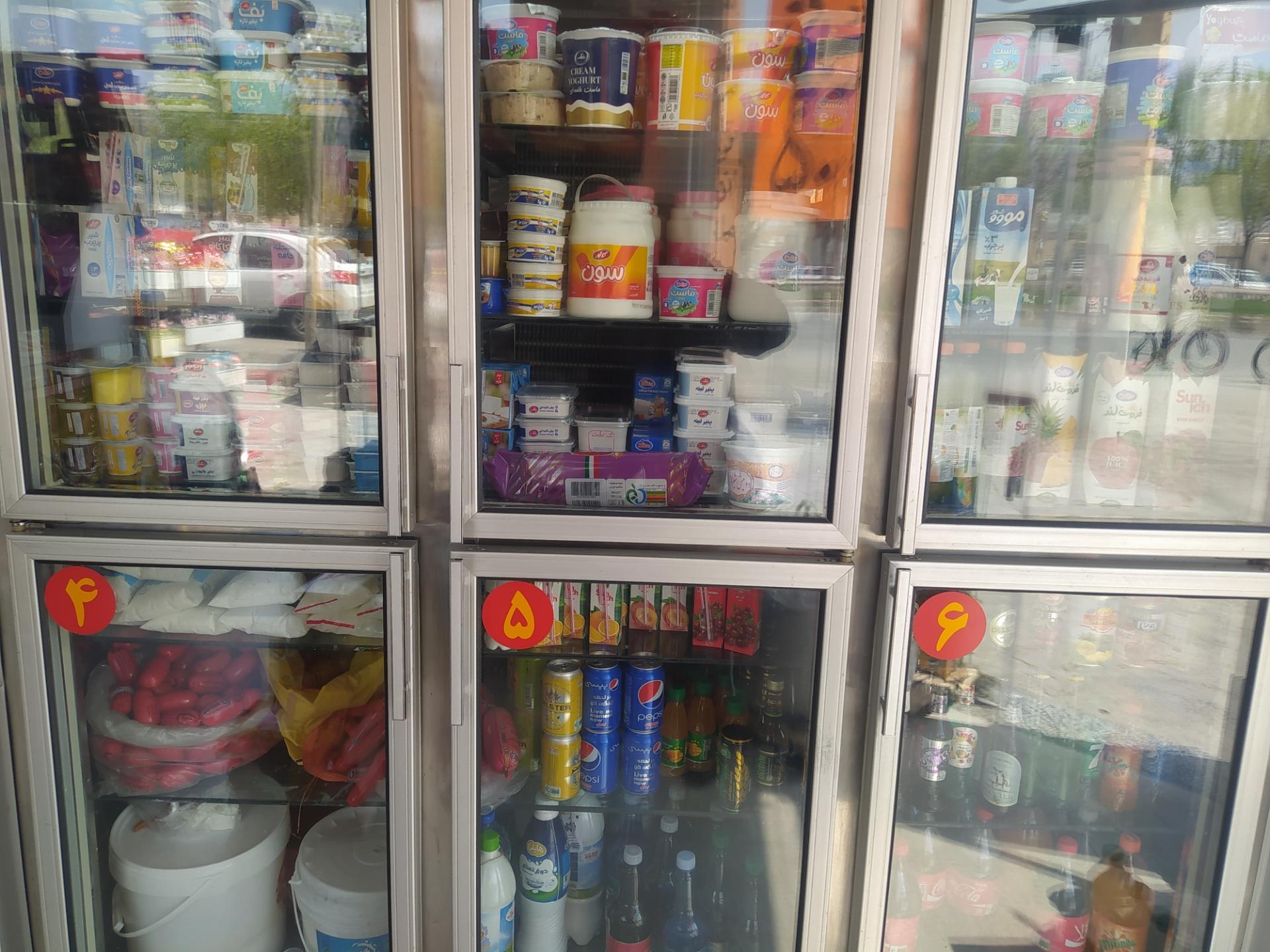 عکس فروشگاه ارزانی برادران شیروانی