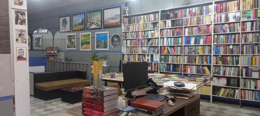 عکس کافه کتاب لورکا