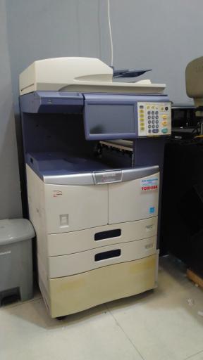 عکس عکاسی مانی