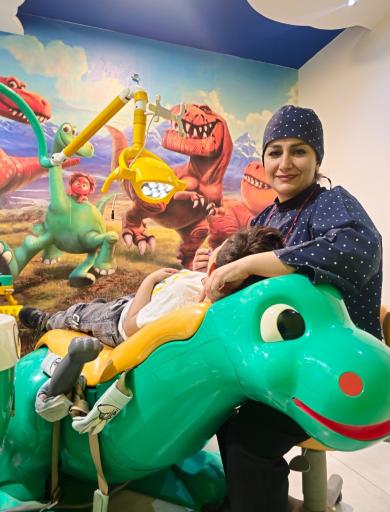 عکس دندانپزشکی کودکان دکتر بهاره ناظمی