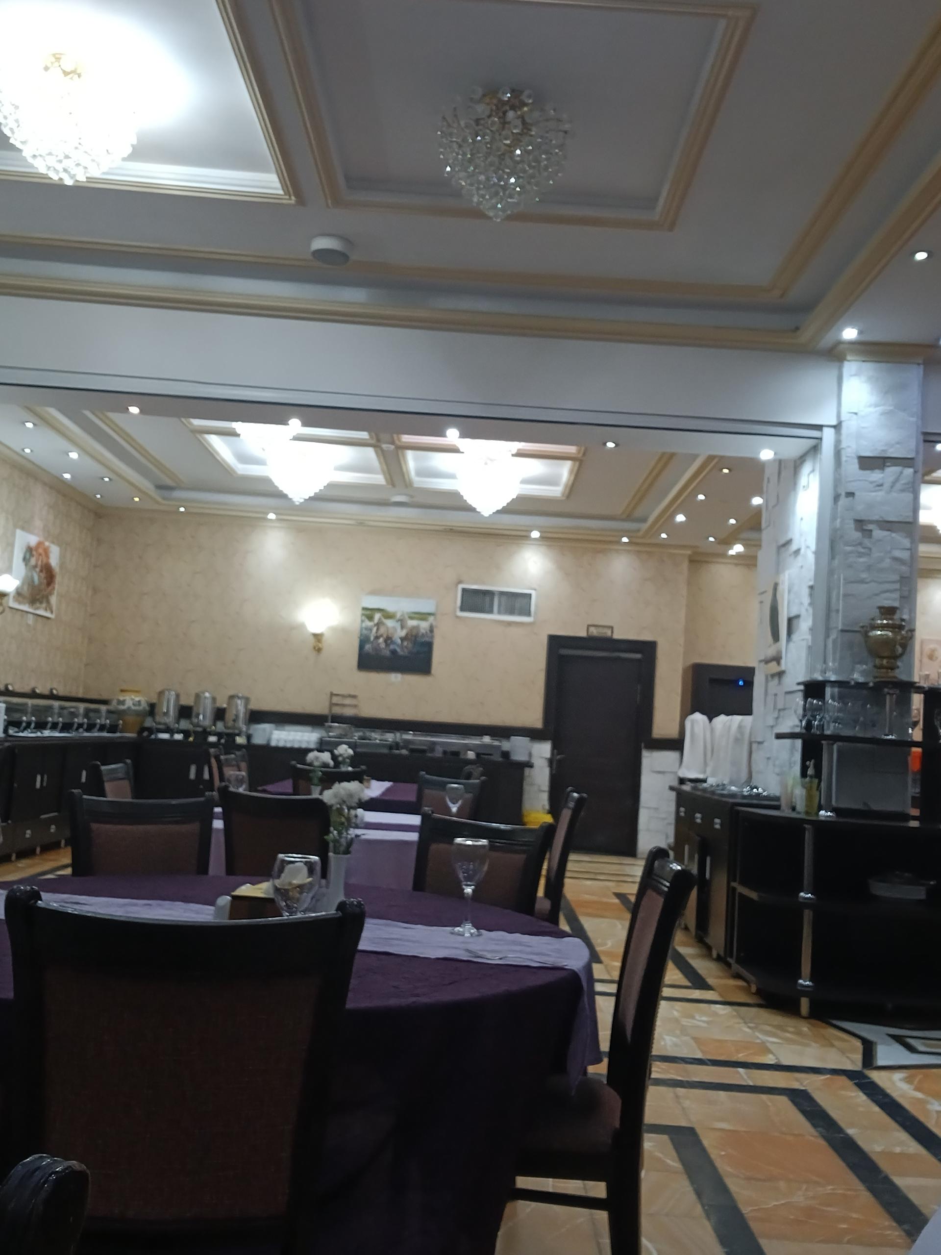 عکس رستوران هتل پارسیان