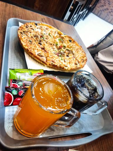 عکس پیتزا خونه شعبه 4 (شاهد)