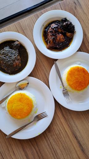 عکس کترینگ غذای خانگی شالی