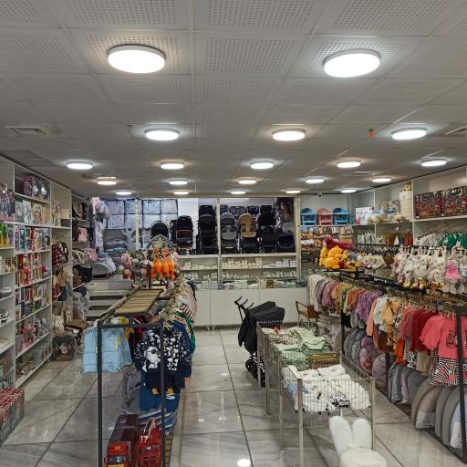 عکس سیسمونی لبخند نوزاد