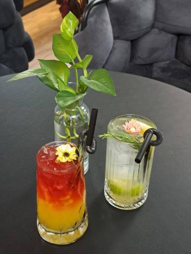 عکس کافه رستوران آرتا 