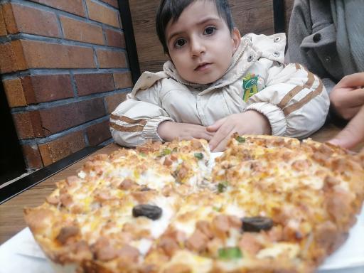 عکس پیتزا خونه شعبه 4 (شاهد)