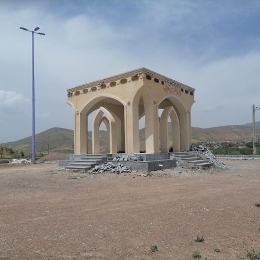 عکس یادمان شهدای گمنام هریس