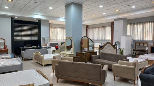عکس فروشگاه سرویس خواب و مبلمان چوب برگ